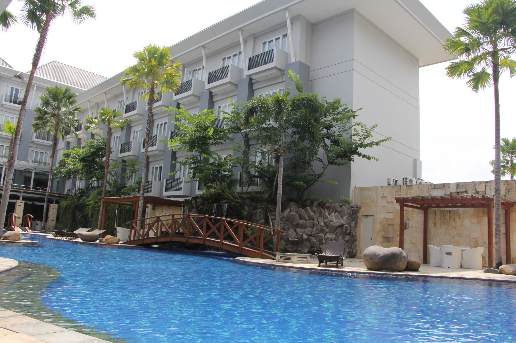 Swiss-Belhotel Danum Palangkaraya Exterior foto